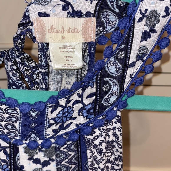 Altar’d State Dress - Picture 3 of 3